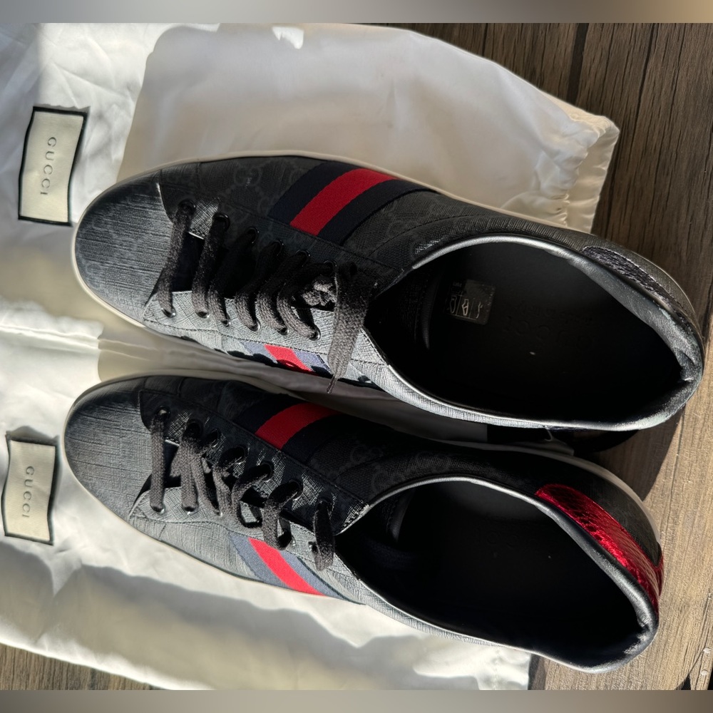 Gucci Men’s Ace GG Supreme Sneaker